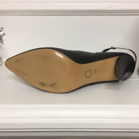 CYNTHIA ROWLEY - Picture 4 of 5